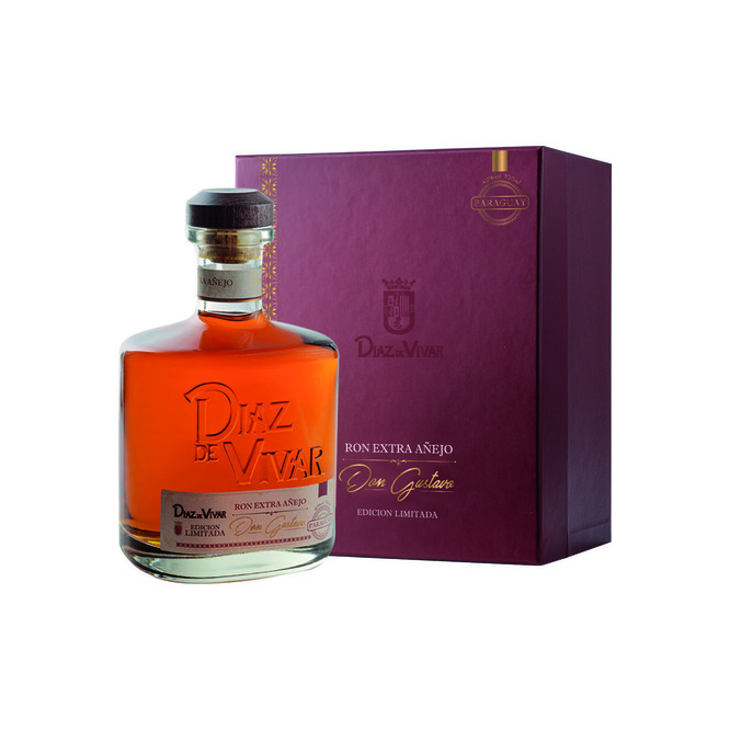 Ron añejado edición limitada Díaz de Vivar 700 ml