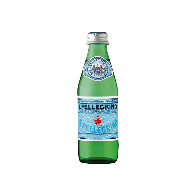Agua Mineral con Gas en botella de Vidrio Pellegrino 250 ml